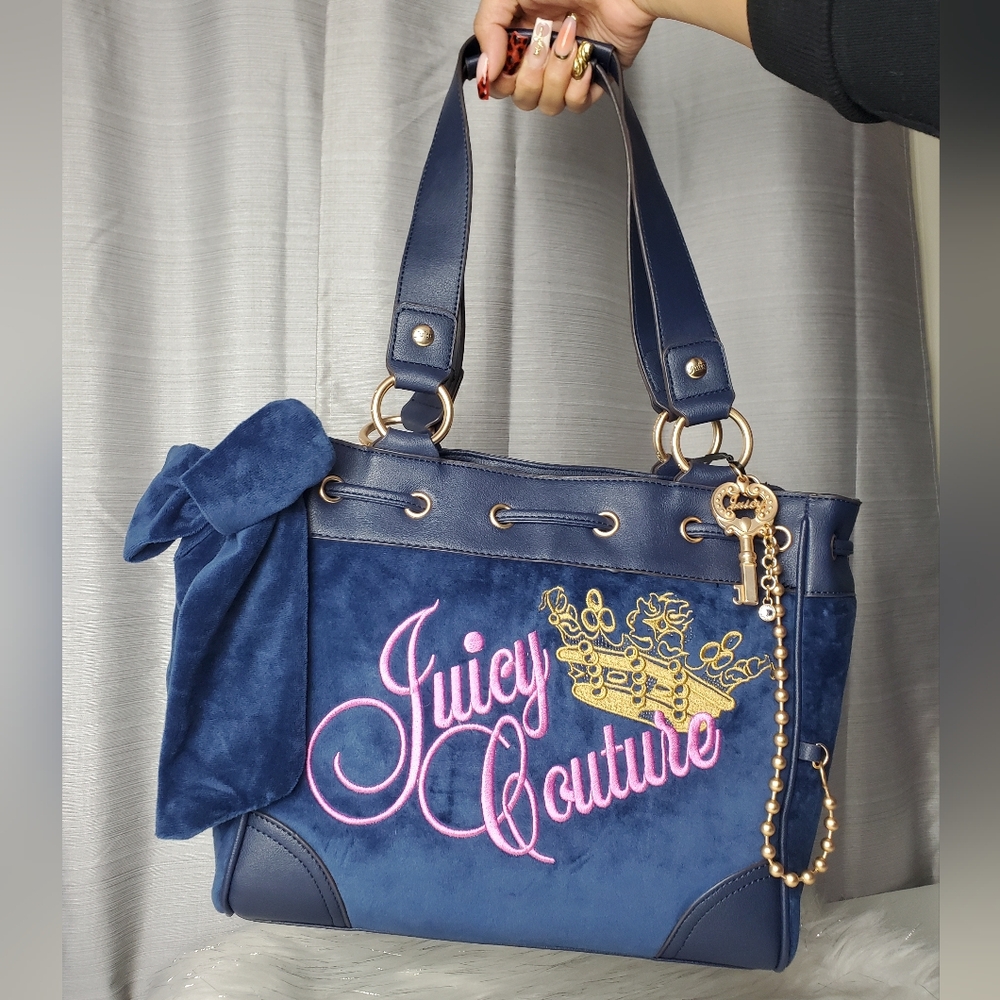 JUICY COUTURE Regal Blue The Key To Juicy Daydreamer Tote Bag - Picture 3 of 8